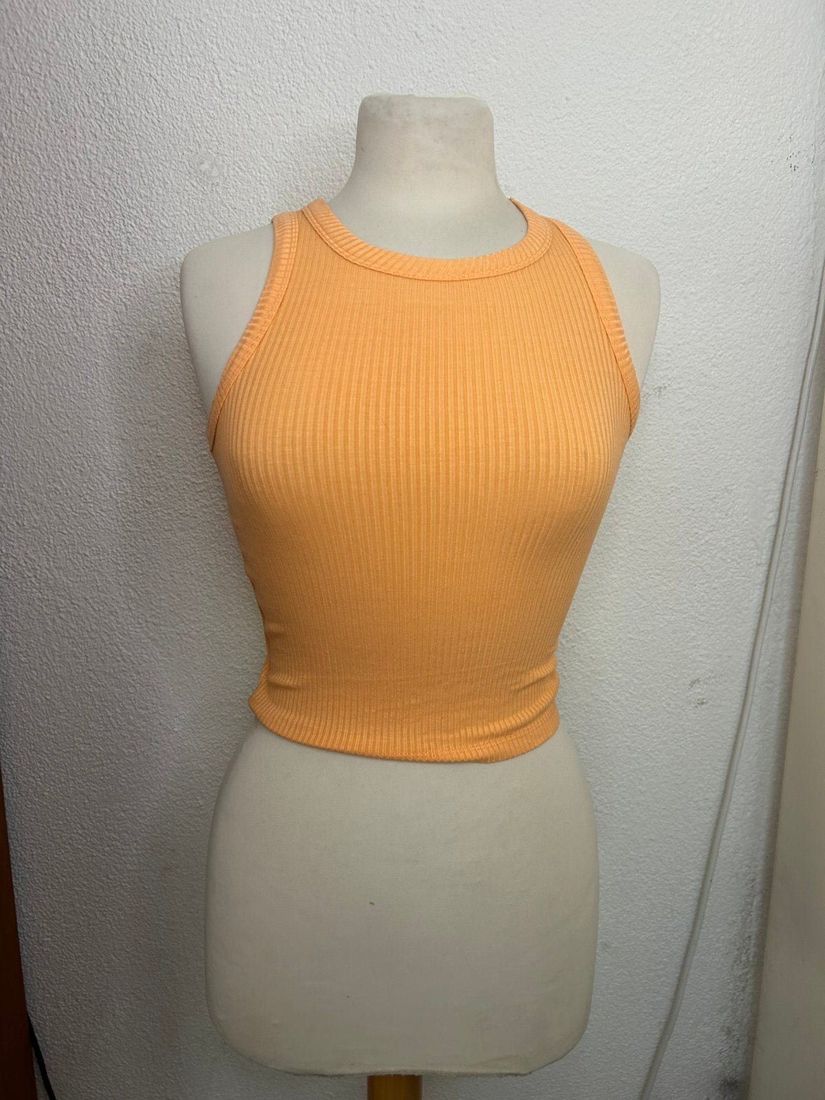 Dames croptop | top | FB Sister | maat XS/34 | ribstof, Kleding | Dames, Oranje, Ophalen of Verzenden, Zonder mouw, Maat 34 (XS) of kleiner