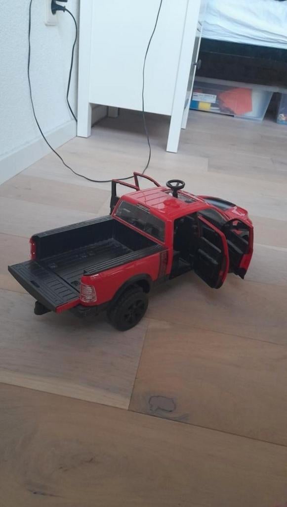 Bruder RAM met Ducati motor, Ophalen, Zo goed als nieuw