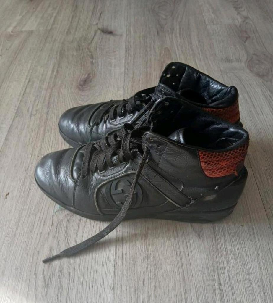 Gucci schoenen reparatie nodig (41), Kleding | Heren, Zwart, Ophalen of Verzenden, Sneakers of Gympen, Gucci