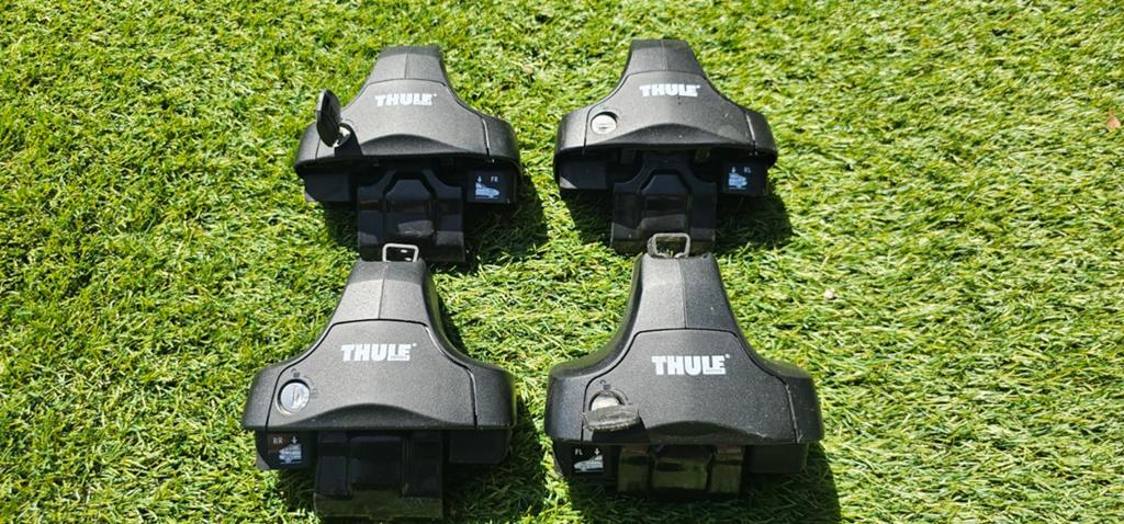 Thule voetenset voor Peugeot 508 (sedan), Auto diversen, Dakdragers, Ophalen of Verzenden, Zo goed als nieuw
