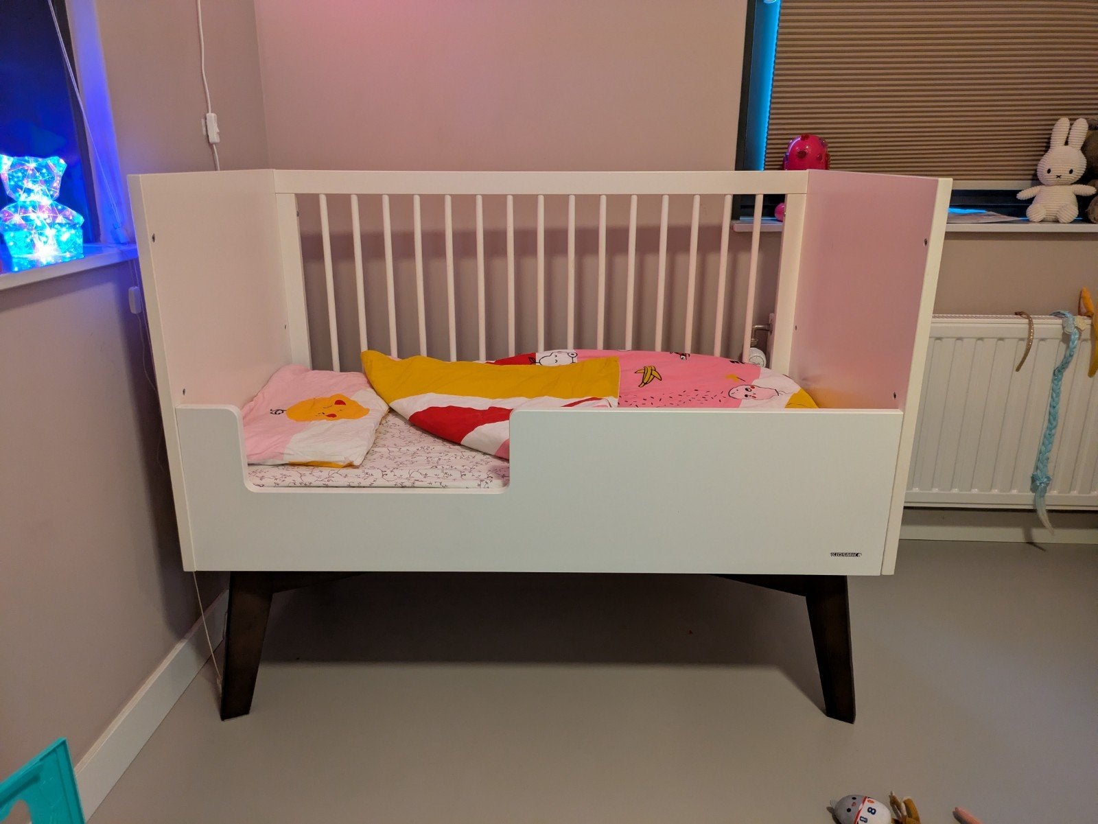 Kidsmill commode èn baby/peuterbed meubels, Ophalen, Gebruikt, Ledikant