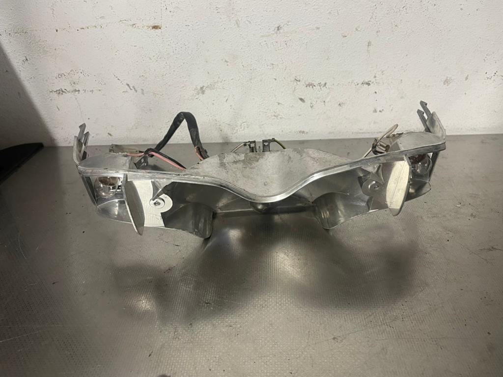 gilera runner achterlicht unit, Ophalen