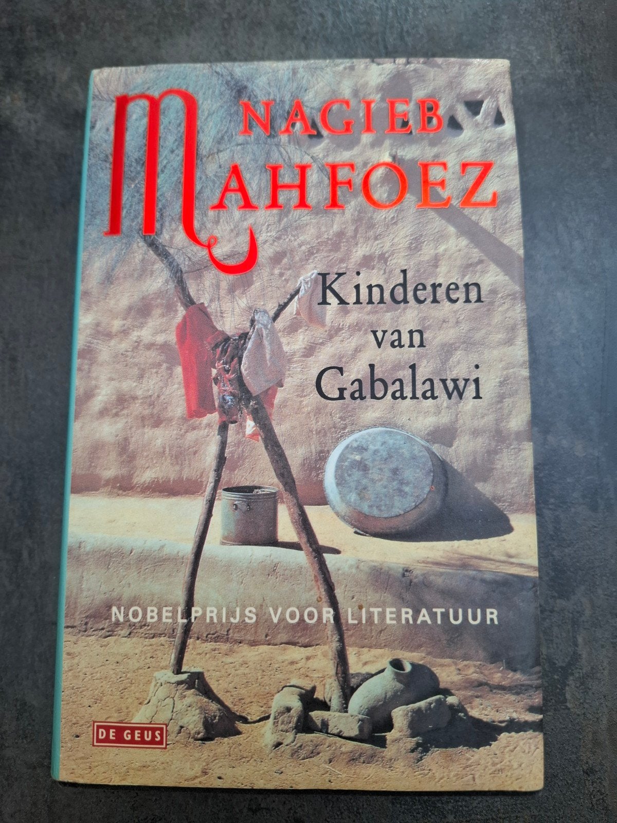 N. Mahfoez - Kinderen van Gebelawi, Boeken, Ophalen of Verzenden, Zo goed als nieuw, N. Mahfoez