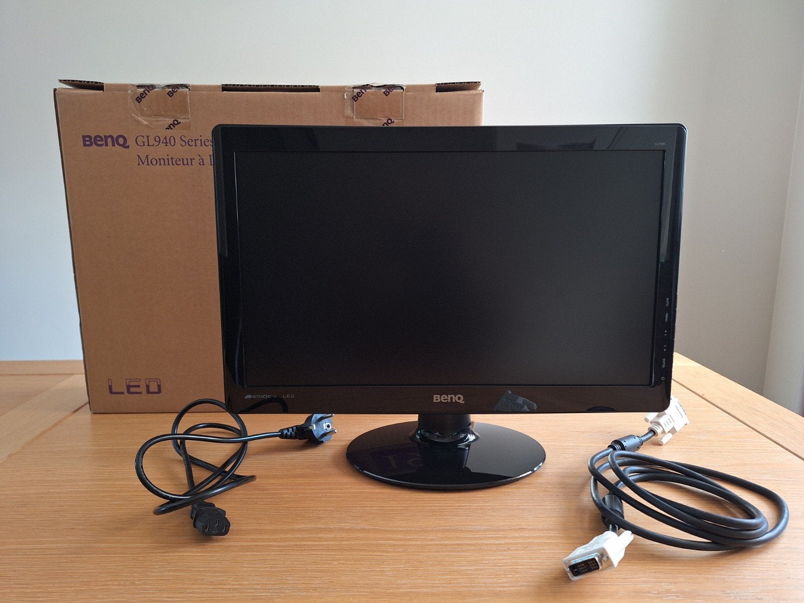 BenQ GL940M 18.5 inch LED Monitor - Zo goed als nieuw, Computers en Software, Full HD, Ophalen of Verzenden, Zo goed als nieuw