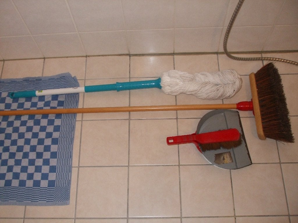 Bezem en mob., Ophalen, Zo goed als nieuw, Bezem, Onbekend