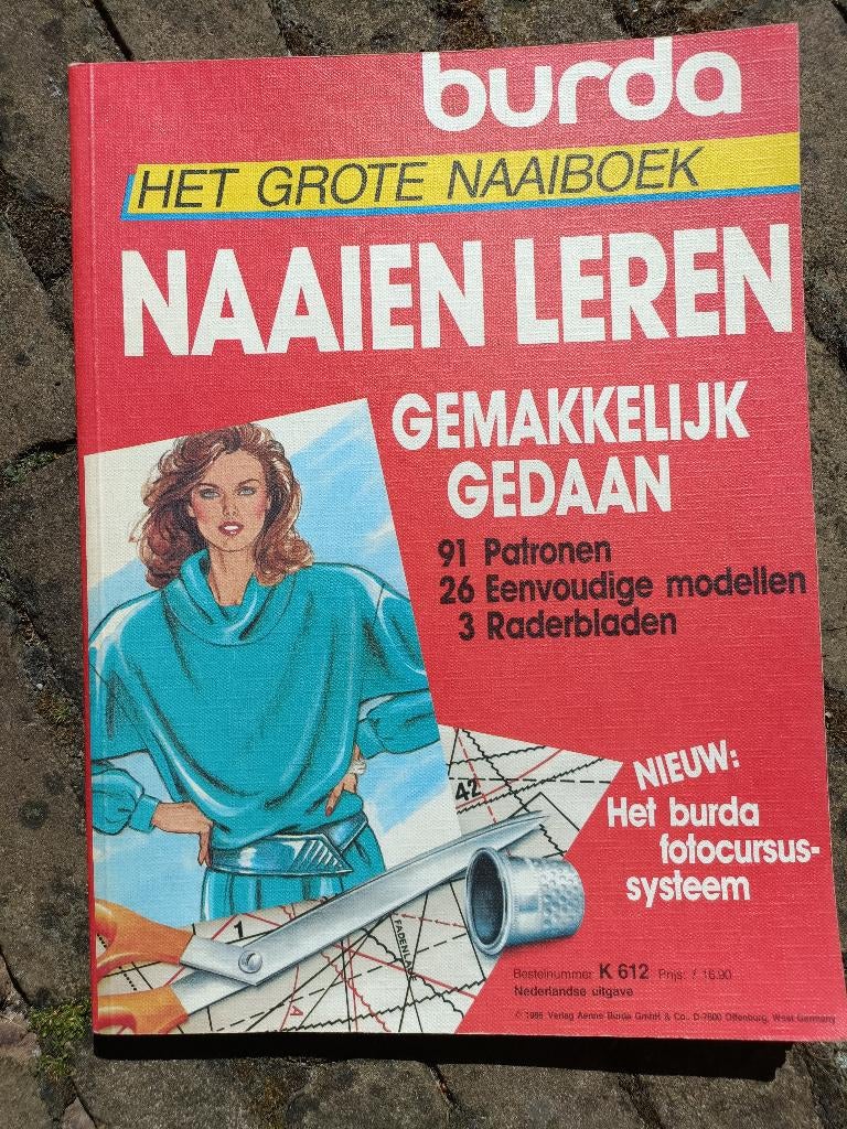 Burda Het grote naaiboek Naaien leren Gemakkelijk gedaan (N5, Ophalen of Verzenden, Gelezen, Borduren en Naaien, Burda