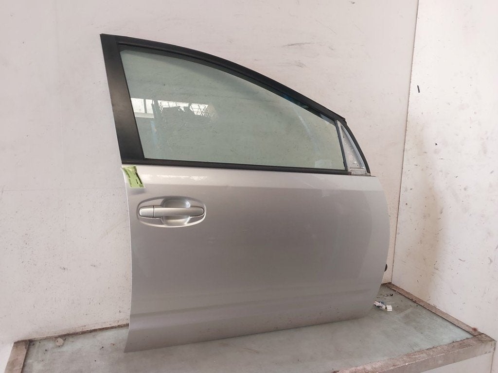 Portier Rechts Voor Toyota Prius (NHW20) 2004 6700147040, Auto-onderdelen, Gebruikt, Kundenbetreuung@toyota.de, Toyota-Allee 2, Köln 50858, , Duitsland