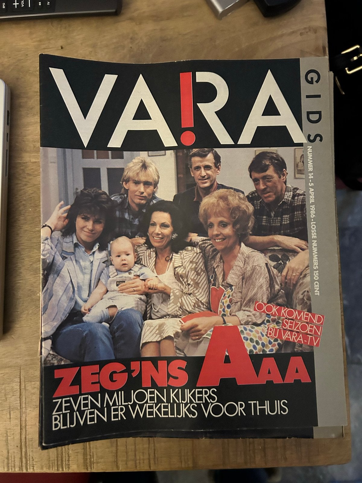 VARA Gidsen uit 1986, Ophalen of Verzenden, Gelezen, Muziek, Film of Tv