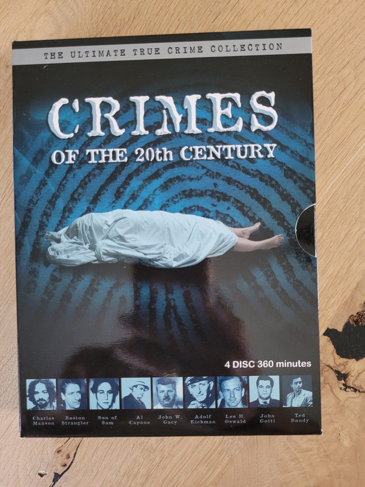 Crimes of the 20th Century - The Ultimate True Crime, Engels, Vanaf 16 jaar, Nederlands, Ophalen of Verzenden