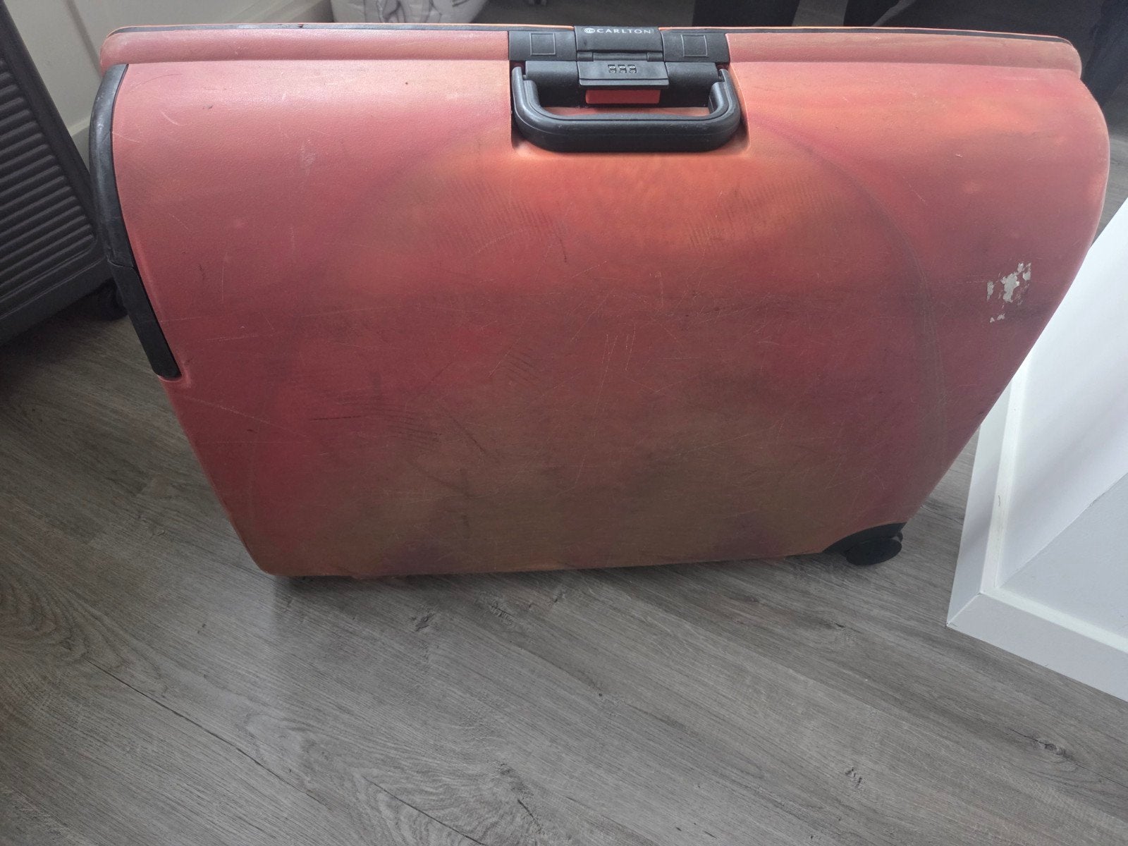 Carlton koffer - Bieden en ophalen, Gebruikt, Hard kunststof, Ophalen of Verzenden, 35 tot 45 cm