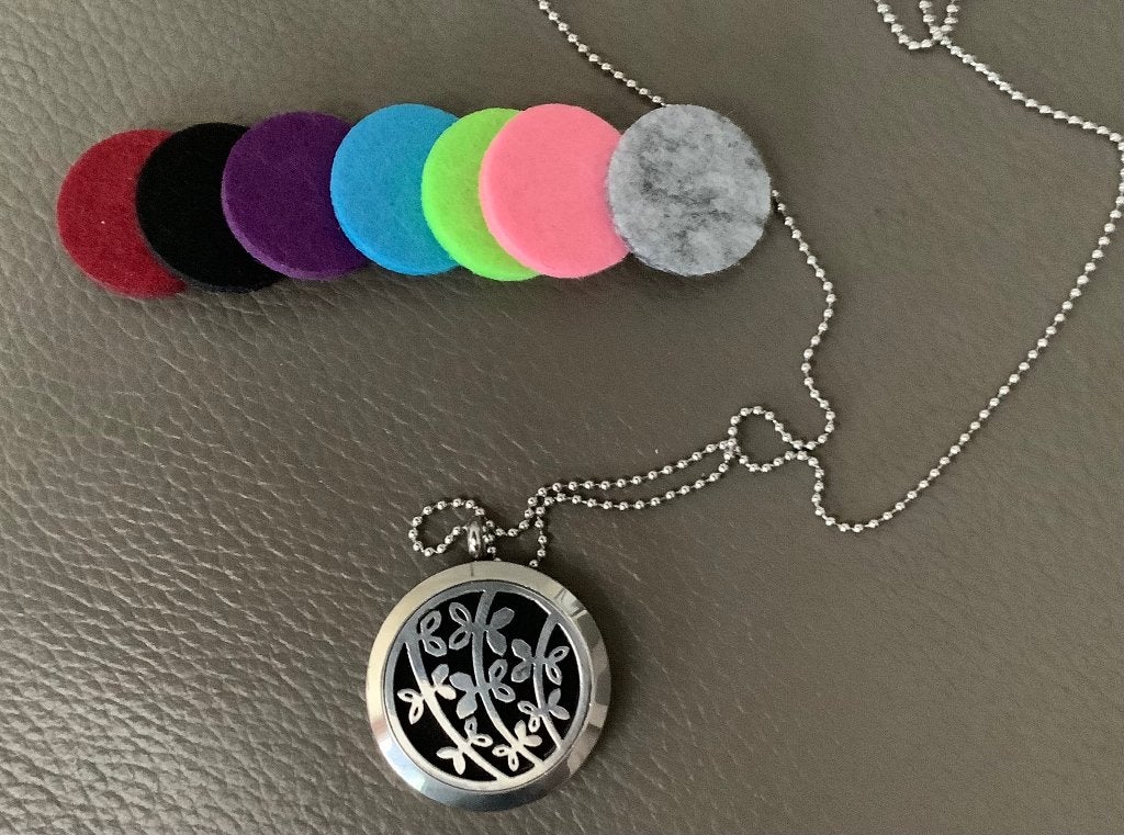 ketting met hanger, verwisselbare kleur inleg, Nieuw, Ophalen of Verzenden, Zilver, Overige materialen