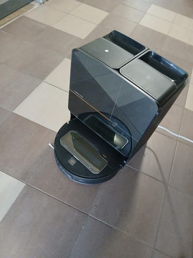 Roborock Saros Z70, Witgoed en Apparatuur, Stofzuigers, Zo goed als nieuw, Ophalen