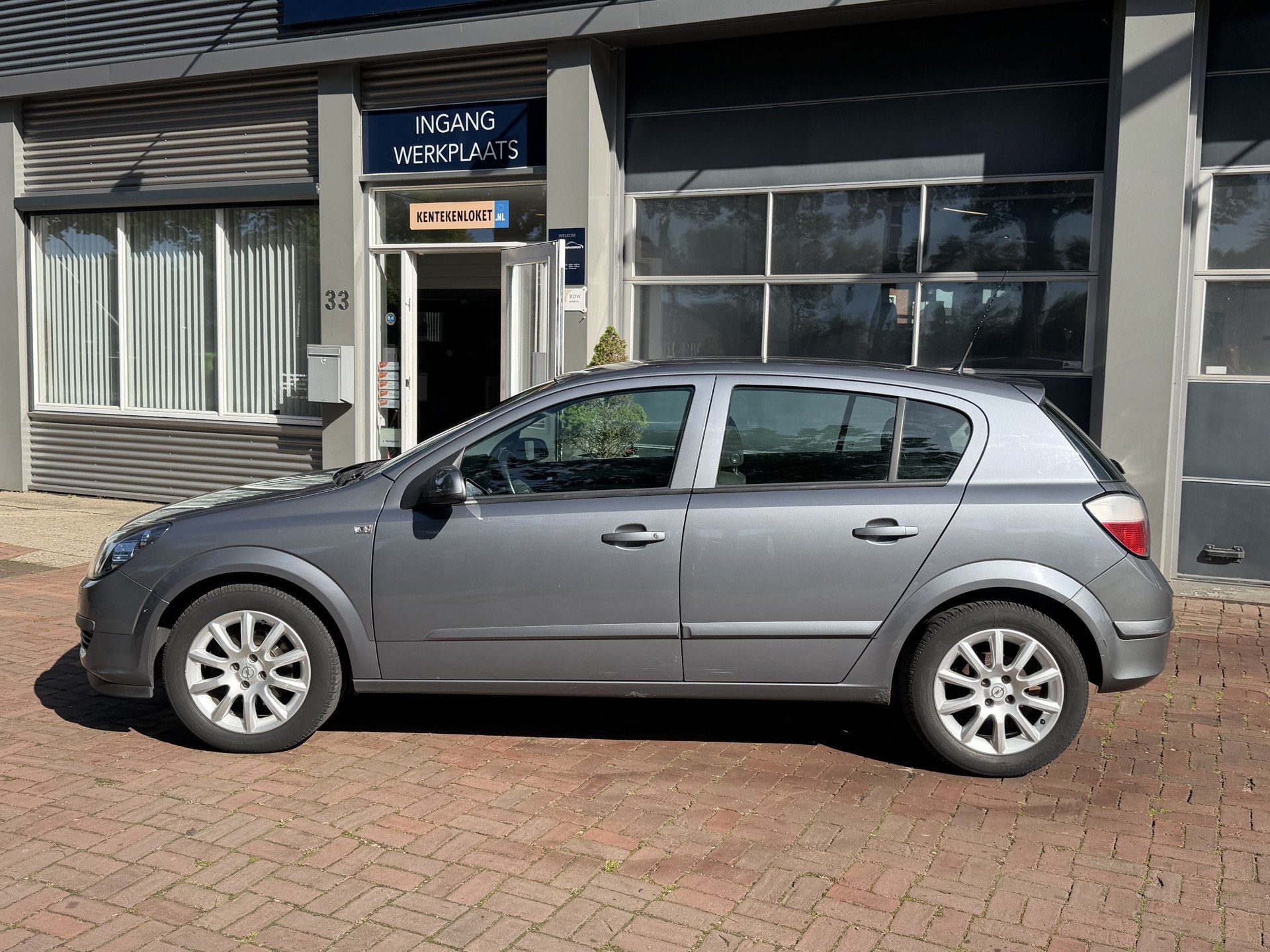 Opel Astra 1.6 Essentia Bj 2006 Airco,Trekhaak,Cruise,Lmv, Voorwielaandrijving, Gebruikt, 4 cilinders, 1165 kg