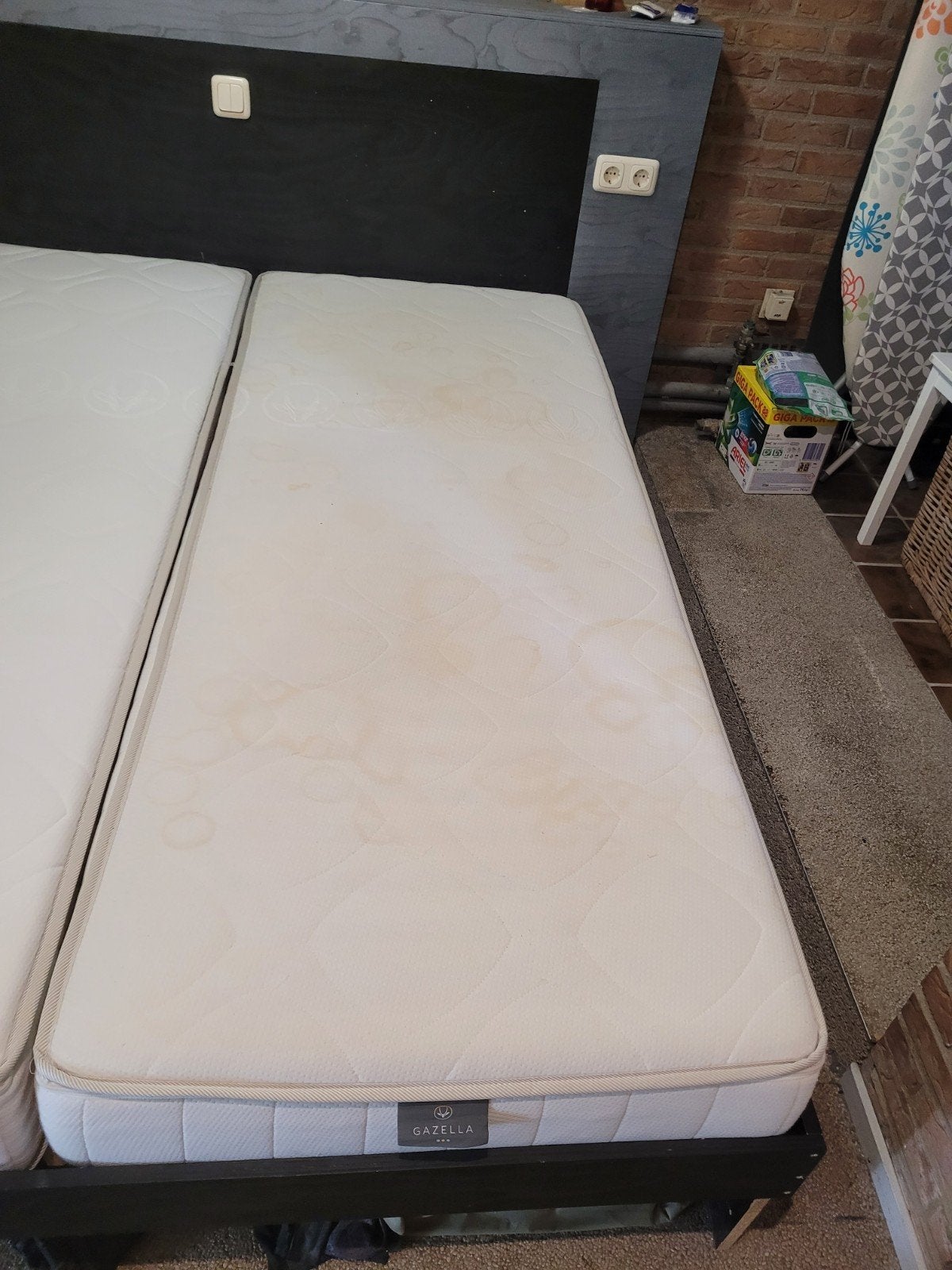 2x eenpersoonsmatras van Gazella, Ophalen, Gebruikt, Eenpersoons, 80 cm