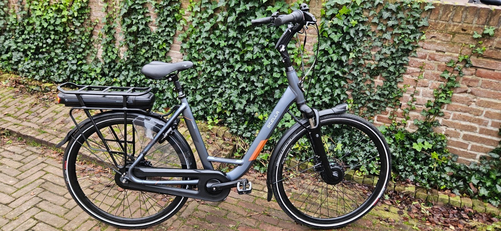 Stella Livorno damesfiets 8 versnellingen, Fietsen en Brommers, Ophalen, Zo goed als nieuw, Overige merken, Versnellingen