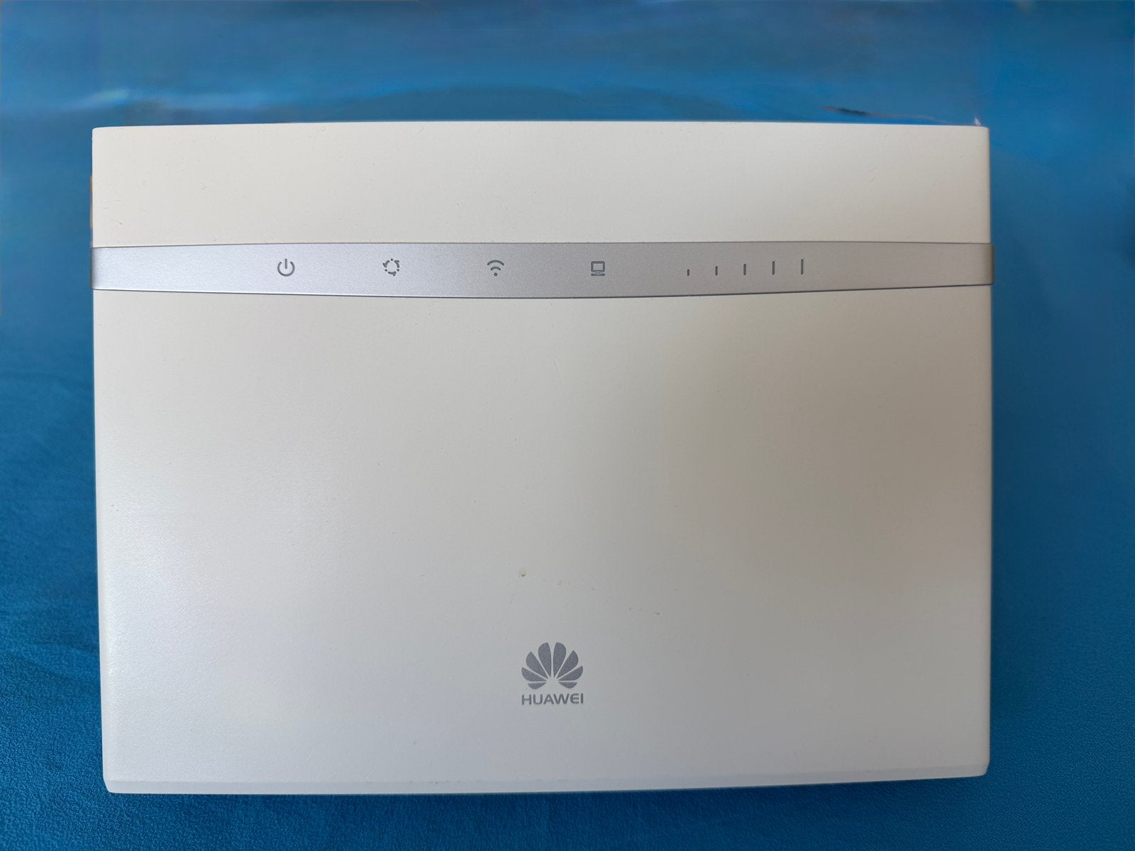 Huawei B525s-23a, 4G modem, IZGST,  voor alle providers gebr, Ophalen of Verzenden, Zo goed als nieuw