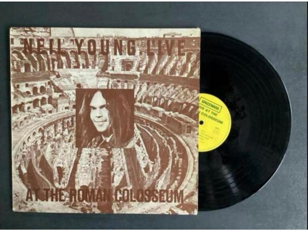 Neil Young - Live At The Roman Colosseum LP, Cd's en Dvd's, Vinyl | Rock, Ophalen of Verzenden, 12 inch
