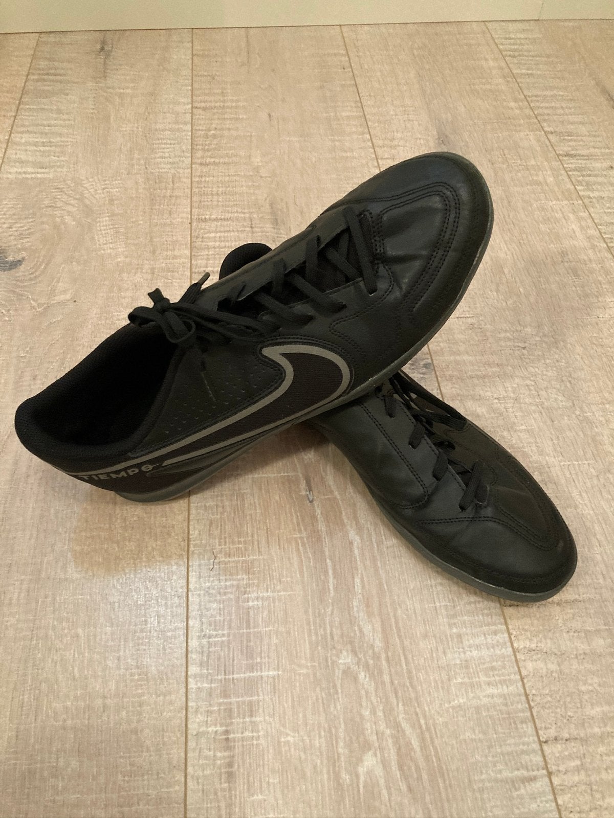 Nike Tiempo zaalvoetbal maat 46, Sport en Fitness, Voetbal, Maat XL, Schoenen, Ophalen of Verzenden, Zo goed als nieuw