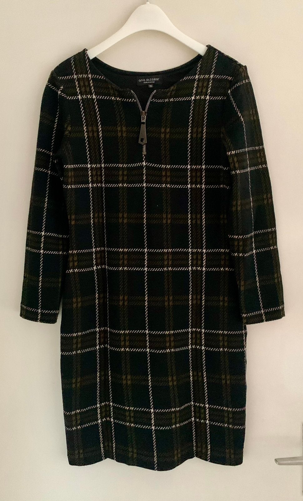 Mooi winterjurk,  38, Ana Alcazar, Kleding | Dames, Maat 38/40 (M), Zwart, Ophalen of Verzenden, Zo goed als nieuw