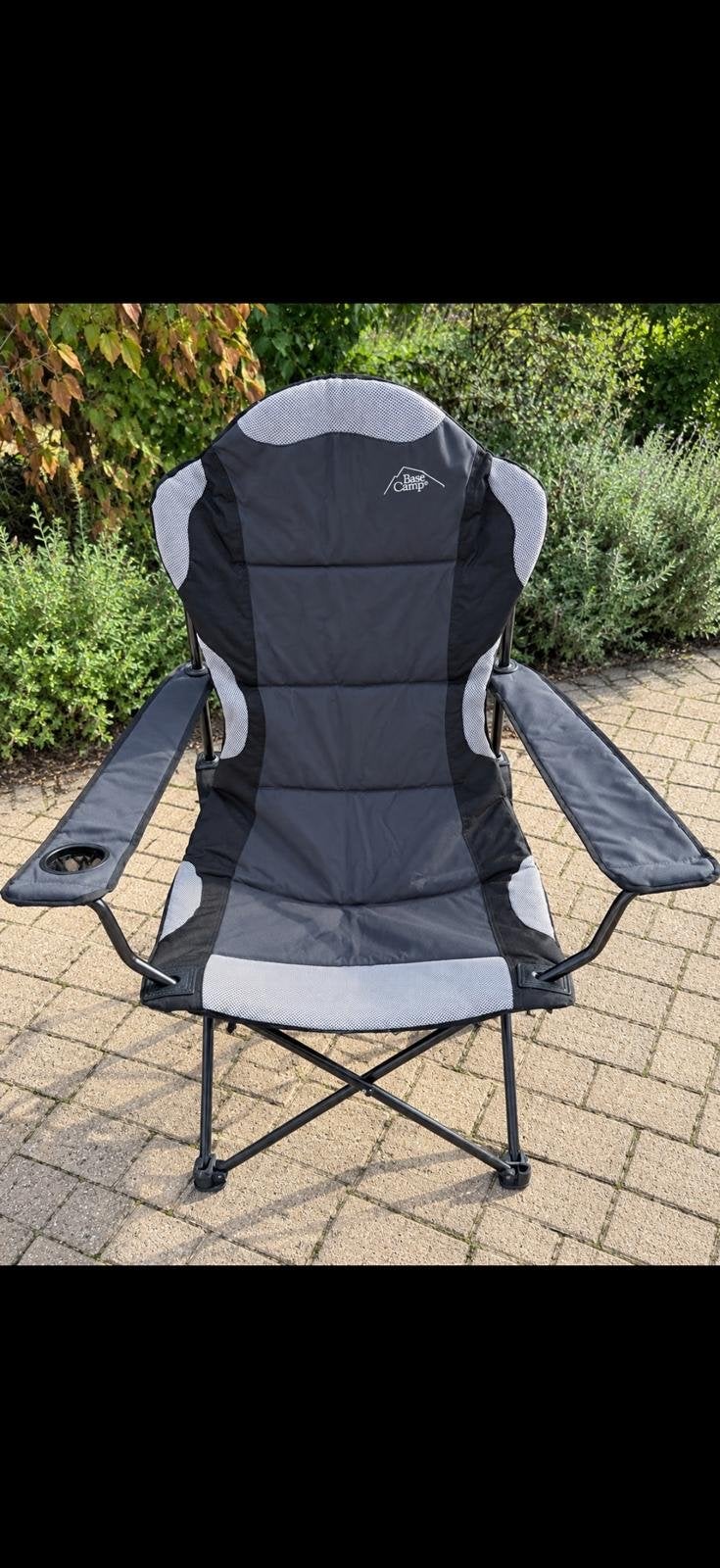Comfortabele Base Camp campingstoel met bekerhouder, Ophalen, Zo goed als nieuw, Campingstoel