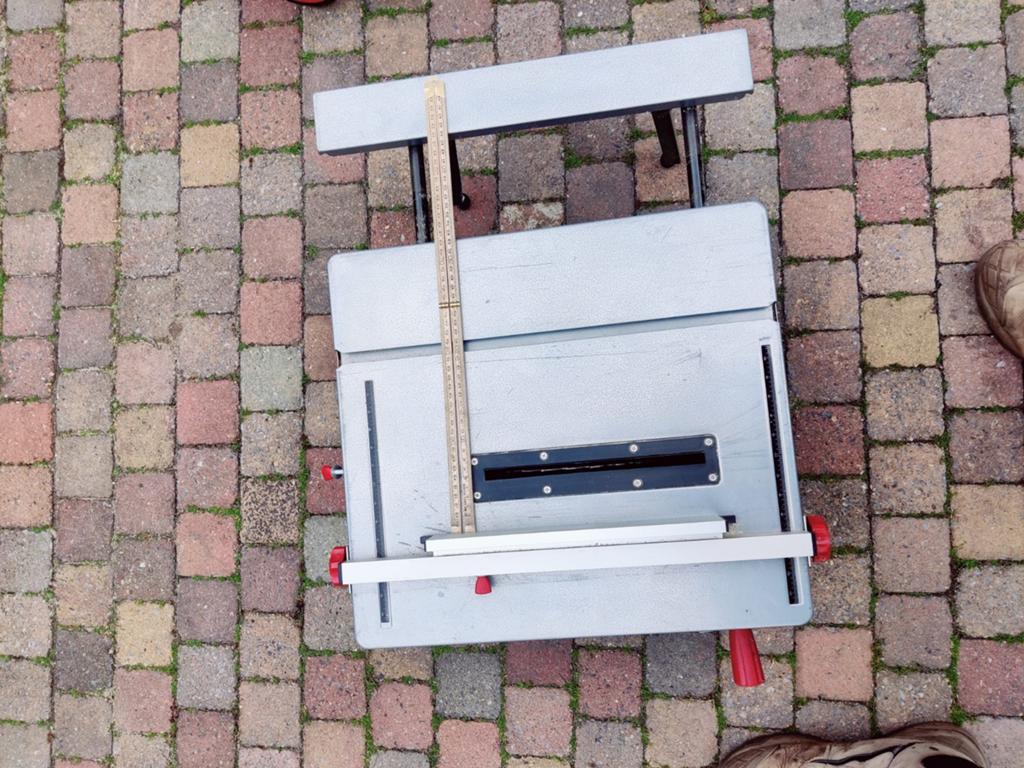 Zaagtafel, Ophalen, Cirkelzaag, 30 tot 70 mm, 1200 watt of meer
