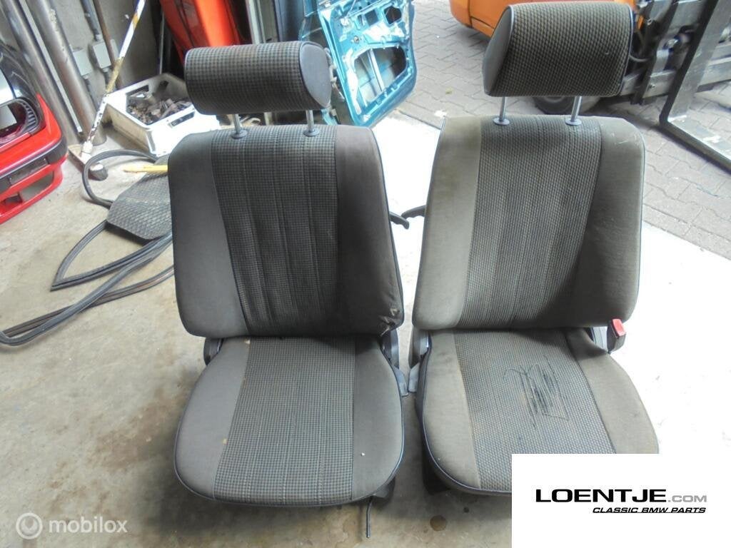 BMW e30 coupe voorstoelen twee deurs 325i 320i 323i 318i etc, Auto-onderdelen, Interieur en Bekleding, Gebruikt, Ophalen of Verzenden