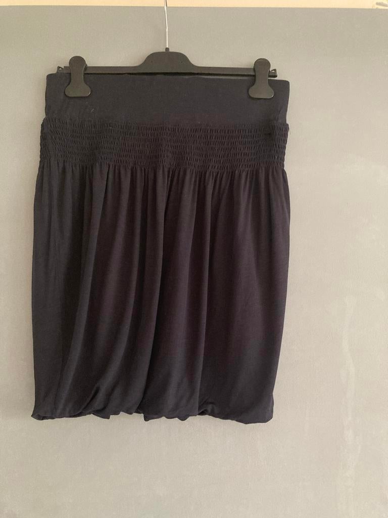 Donkerblauwe ballonrok maat M - Nieuw, Kleding | Dames, Rokken, Ophalen of Verzenden, Nieuw, Maat 38/40 (M), Blauw
