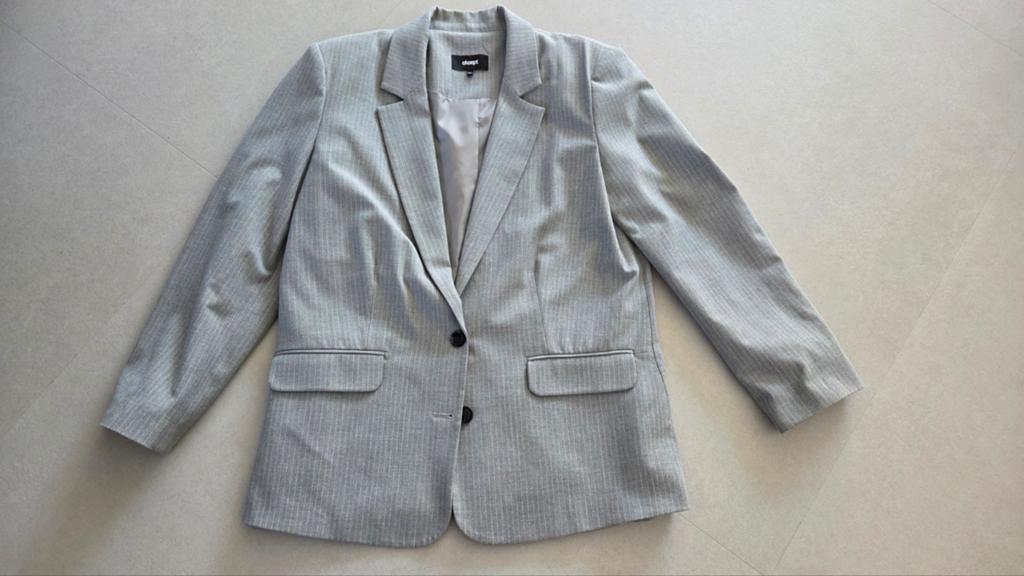 SHOEBY EKSEPT grijs krijtstreep Blazer M L 38, Shoeby, Grijs, Gedragen, Ophalen