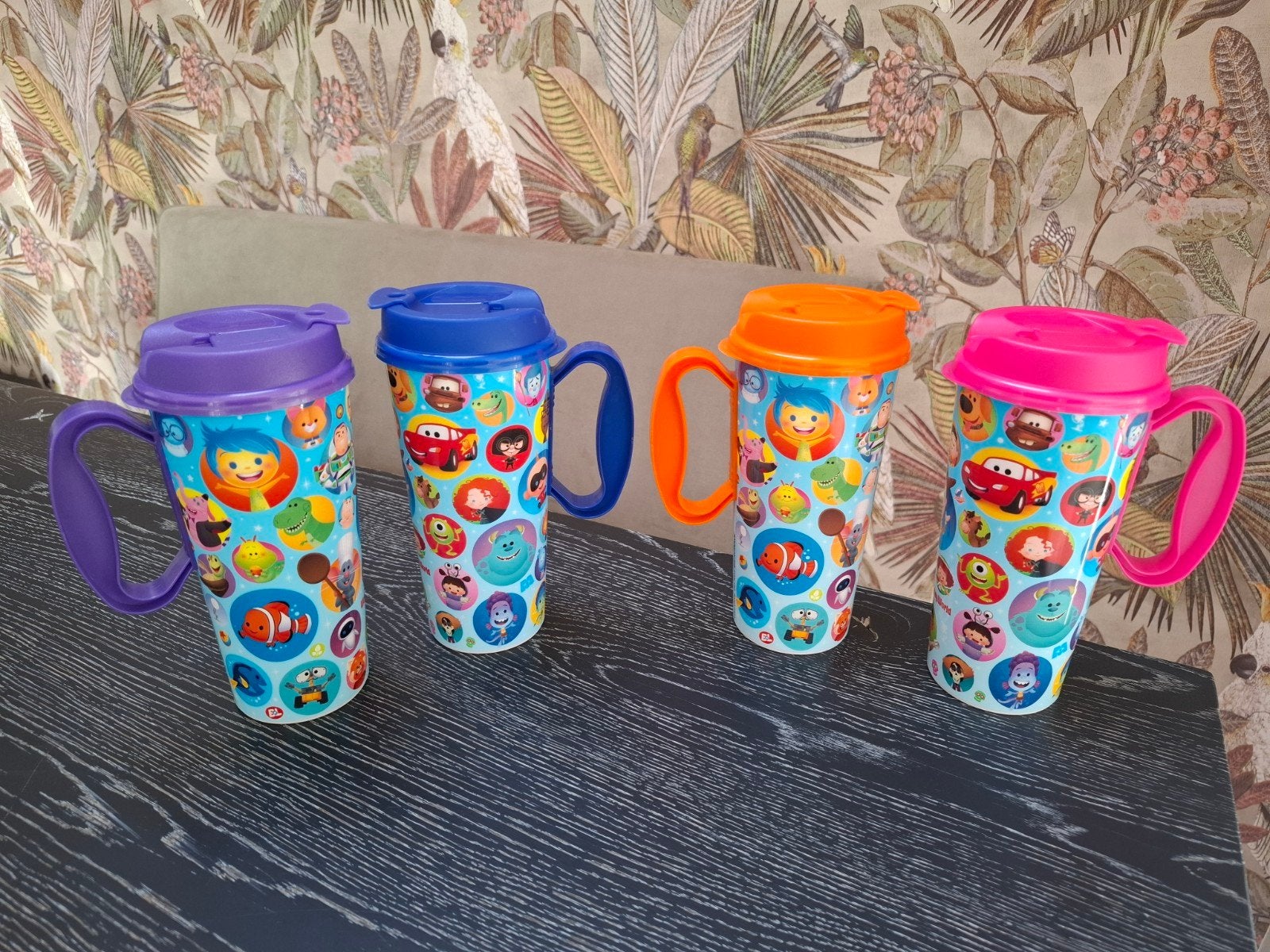 Disney World Resort Refill Bekers, Ophalen of Verzenden, Servies