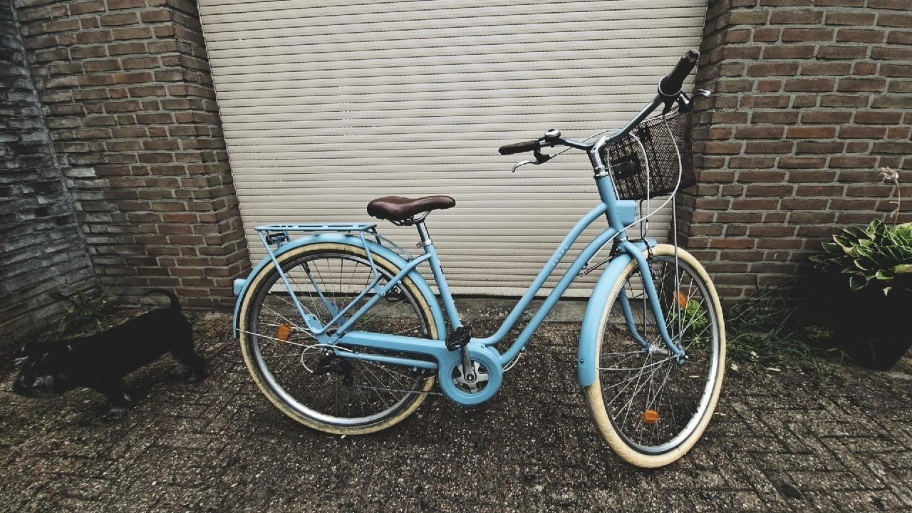 24 inch meisjesfiets met 6 versnellingen en mandje, Fietsen en Brommers, Fietsen | Meisjes, Overige merken, Velgrem, Versnellingen