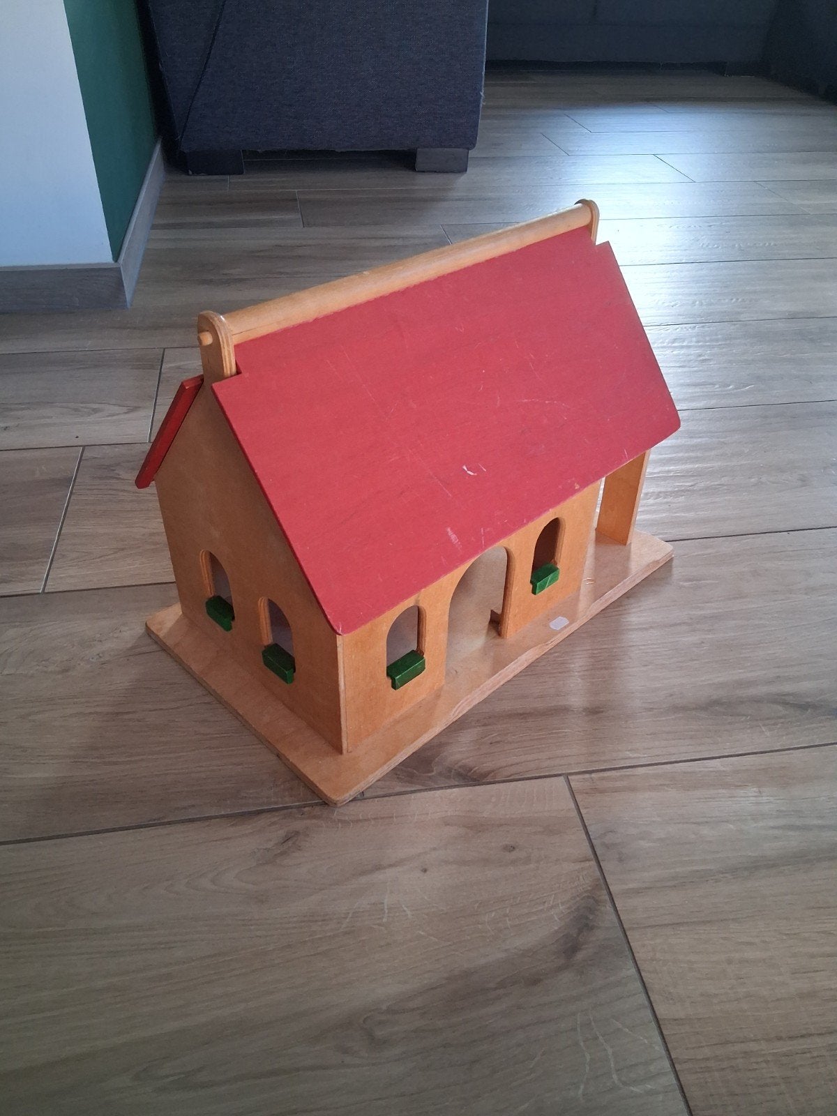 Houten speelboerderij met opendak, Ophalen, Gebruikt, Meubelstuk of Keukentje