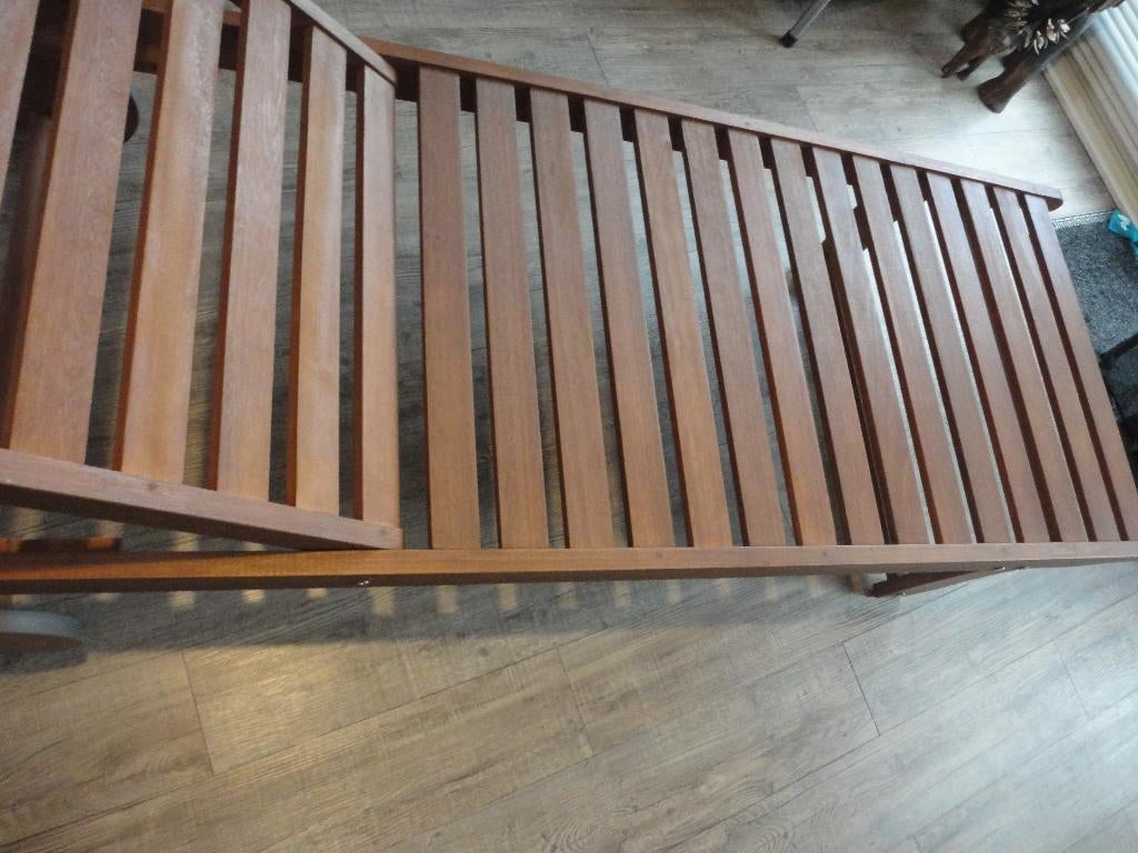 TE KOOP NIEUWE  TEAKHOUTEN  LIGBANK /LIGBED /LIGSTOEL 2 IN 1, Ophalen, Nieuw, Hout