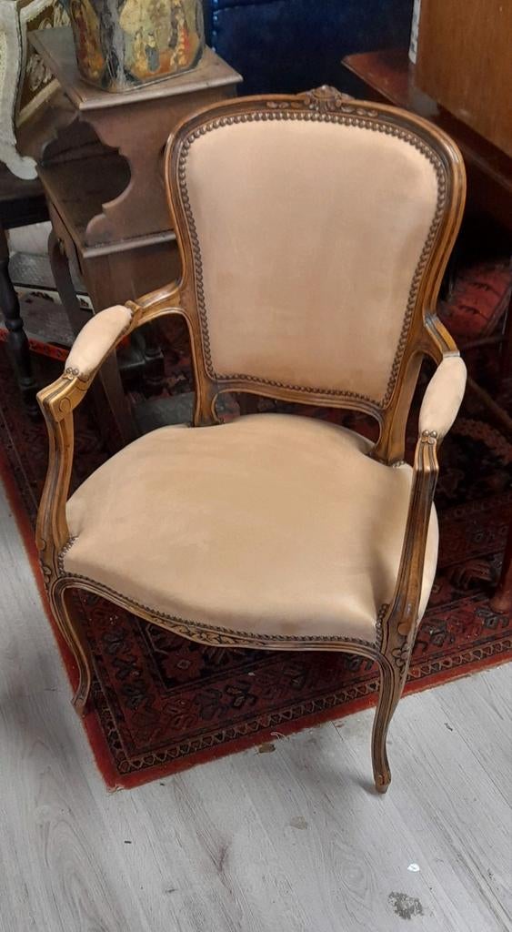 Nette Louis XV kamer stoel, Ophalen