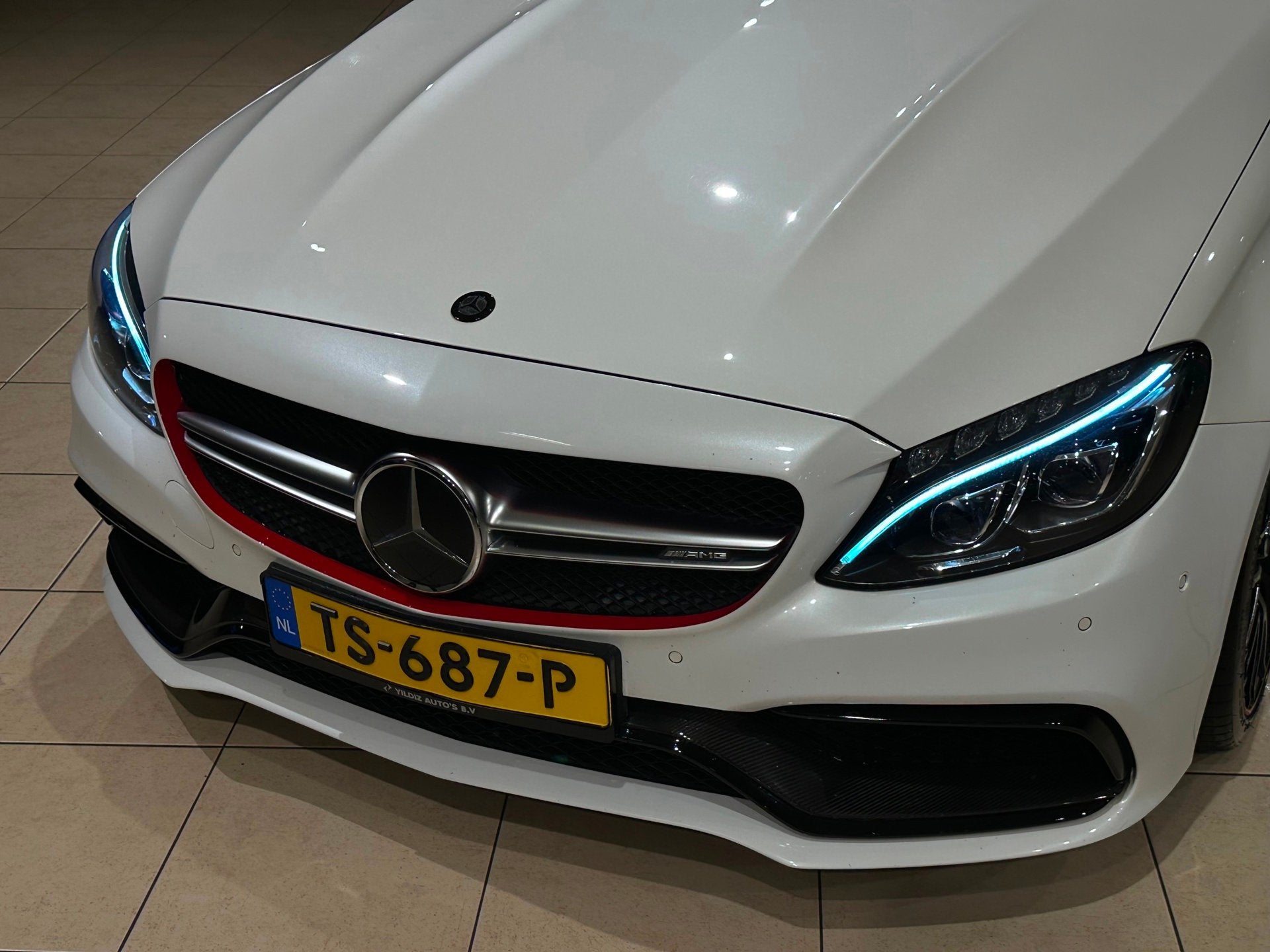 Mercedes-Benz C-klasse C63 S AMG EDITION 1/CERAMIC/CARBON/PA, Auto's, Mercedes-Benz, Automaat, Achterwielaandrijving, Gebruikt