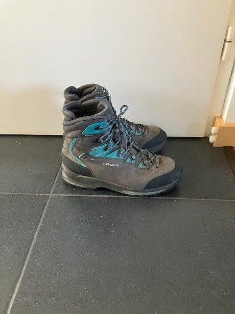 Berg-wandelschoenen, Ophalen, Zo goed als nieuw, Schoenen