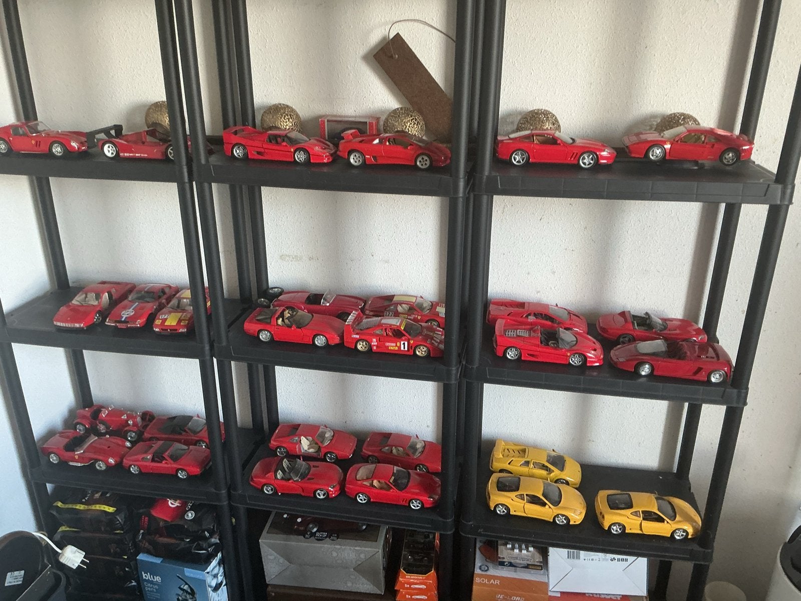 Verzameling modelauto's - Ferrari en andere sportwagens, Ophalen, Gebruikt, Auto