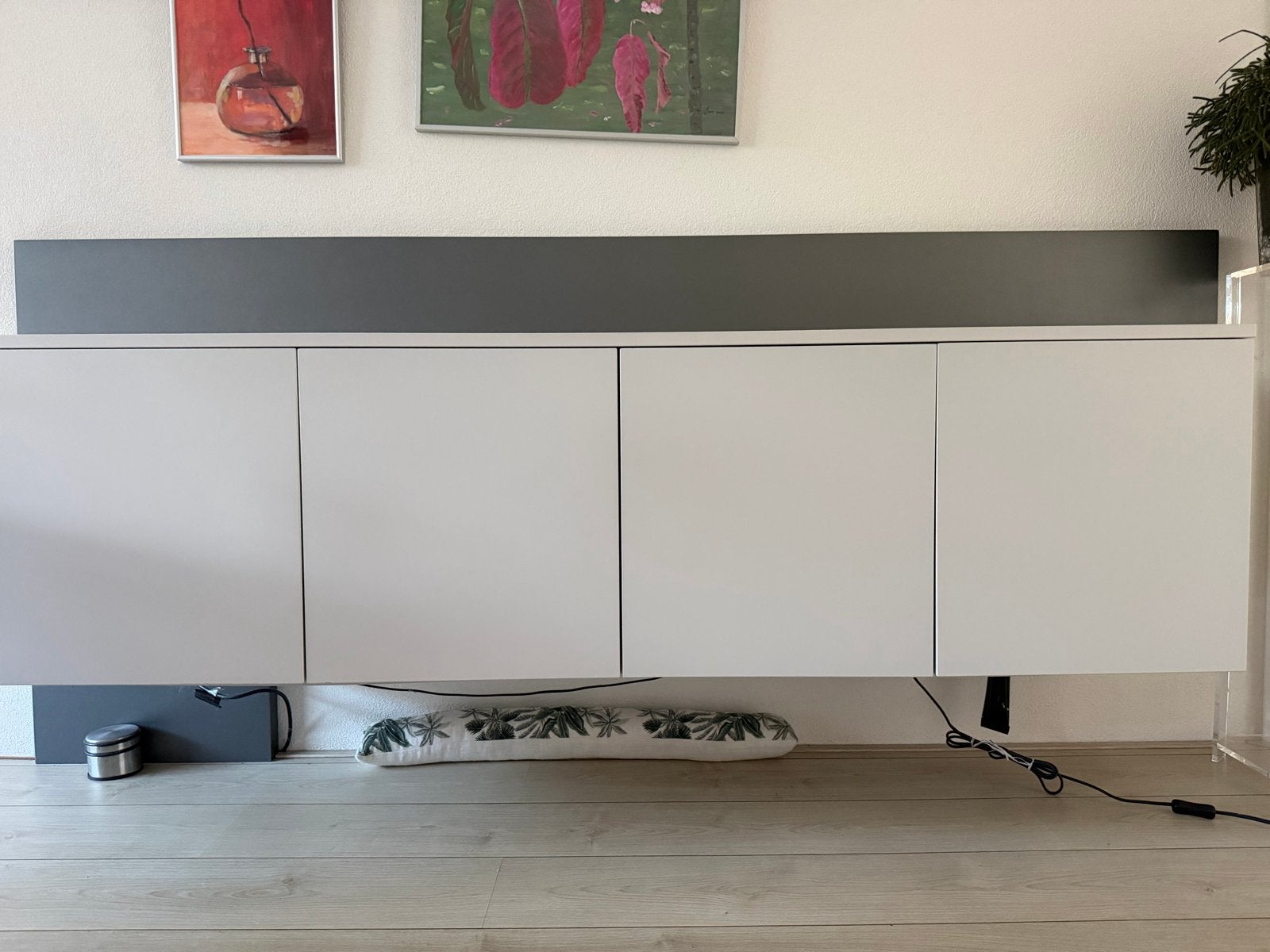 Zwevend dressoir wit met push-to-open deuren en LED, Ophalen, Kunststof, Zo goed als nieuw, 200 cm of meer