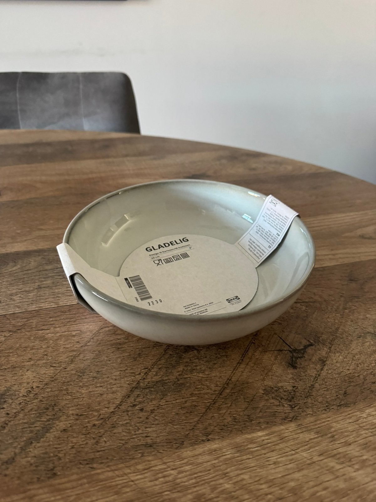 Ovenschaal Gladelig IKEA Grijs Beige 20 cm Rond Oven Dish, Nieuw, Ophalen of Verzenden, Schaal of Schalen, Overige stijlen