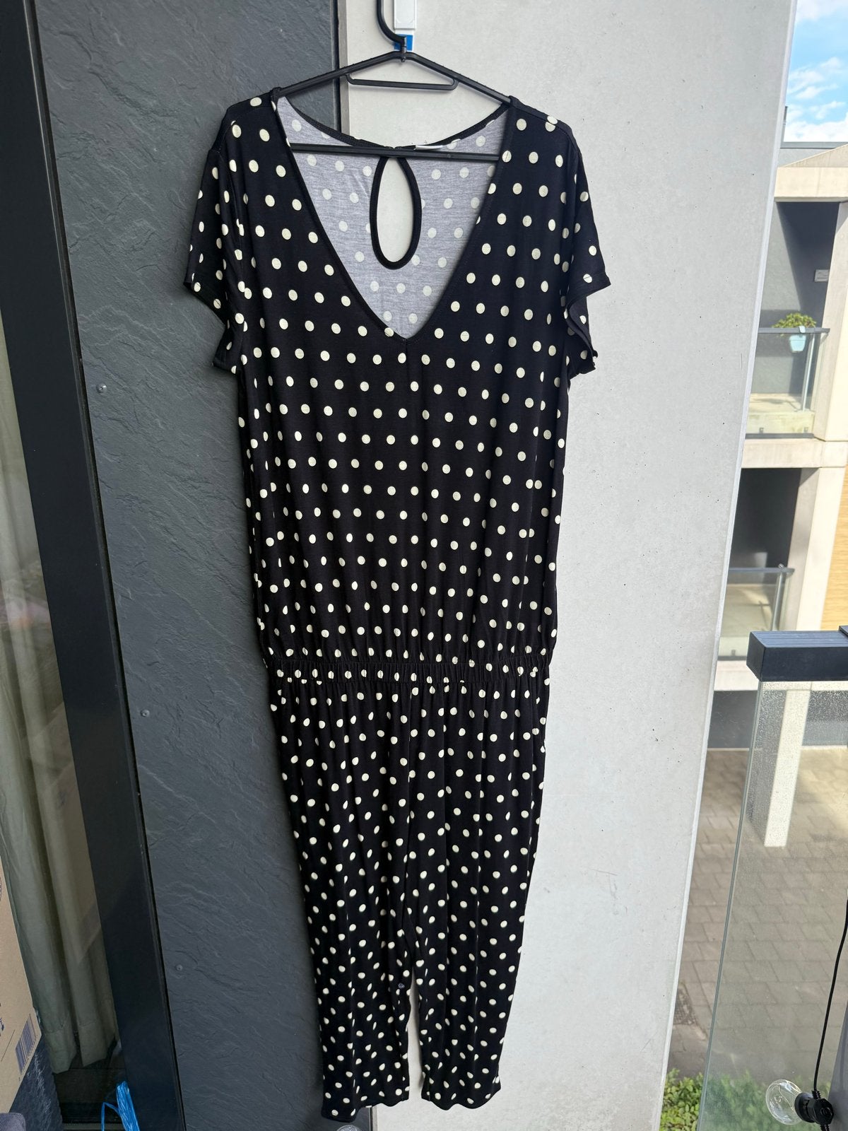 Lascana Jumpsuit Zwart met Witte StippenMaat/44 (L), Ophalen of Verzenden, Zo goed als nieuw, Maat 42/44 (L), Zwart