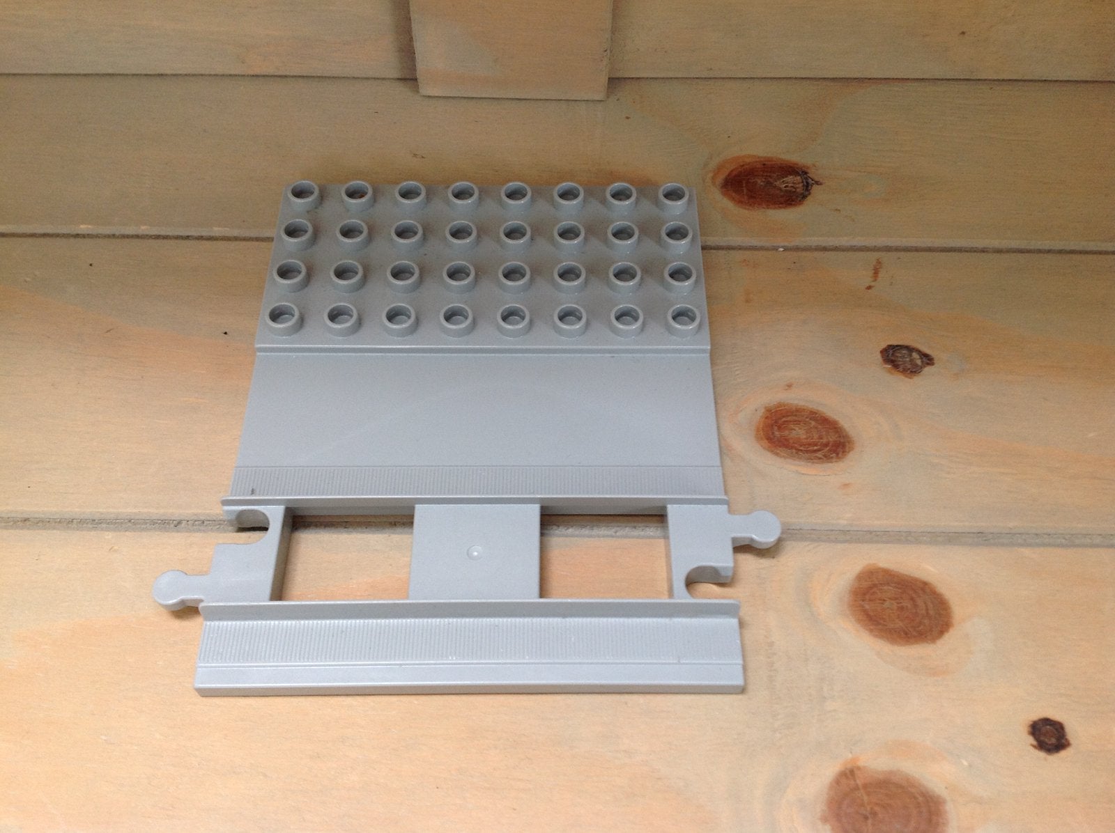 Duplo trein rails / spoor voor perron / winkel licht grijs, Aastvej 1, 7190 Billund, Denemarken, Product.compliance@LEGO.com, Ophalen of Verzenden