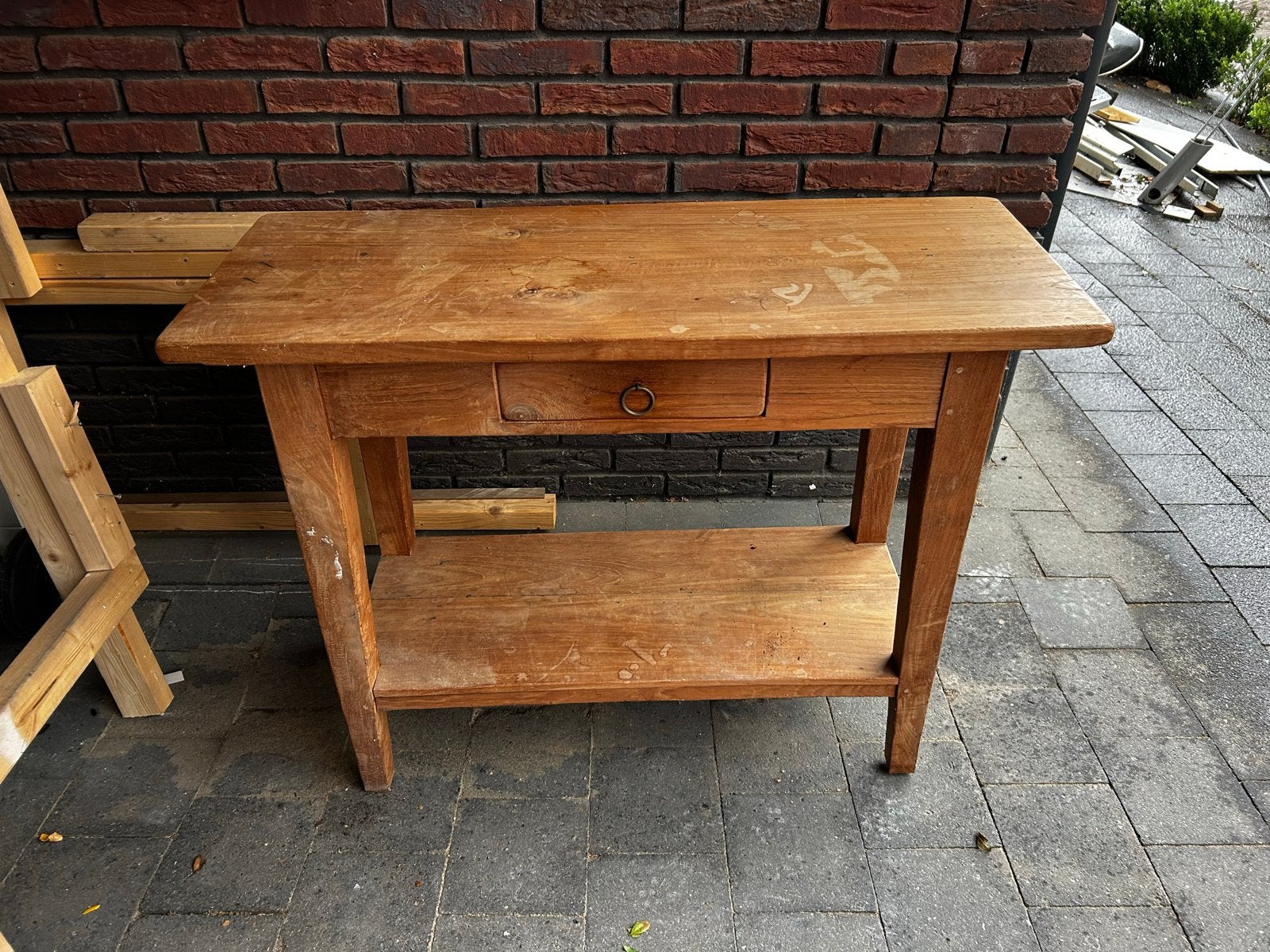 Gratis teakhouten sidetable met lade en plank - opknapper, Ophalen, Gebruikt, Minder dan 50 cm, Overige houtsoorten