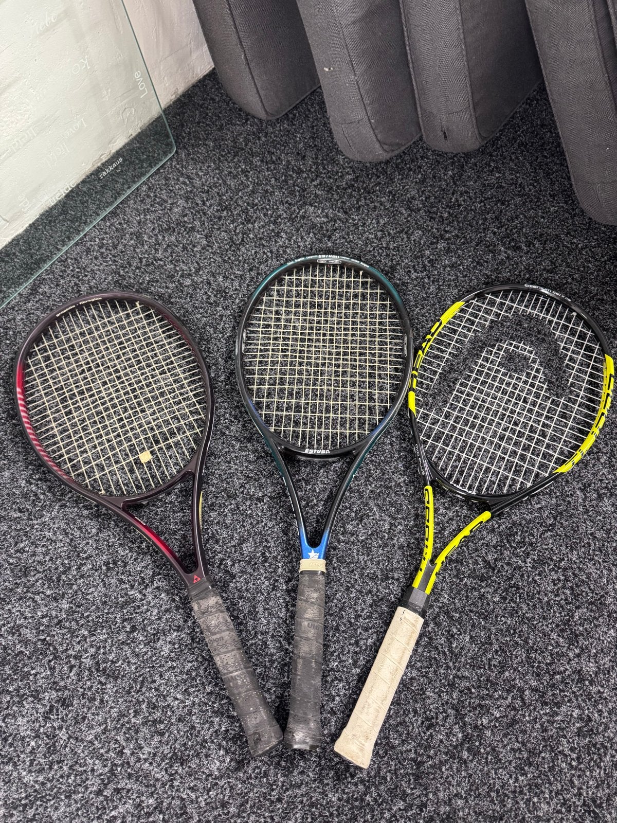 Set van 3 tennisrackets: Fischer, ESTUSA, Dunlop, Sport en Fitness, Tennis, Gebruikt, L4, Ophalen of Verzenden, Racket