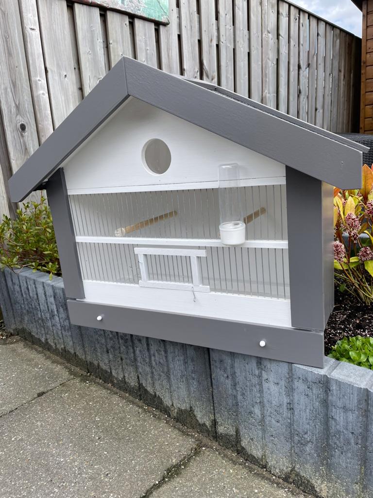 2 Vinken/zangvogelkooien geheel in niieuw staat en degelijk., Dieren en Toebehoren, Vogels | Hokken en Kooien, Ophalen of Verzenden