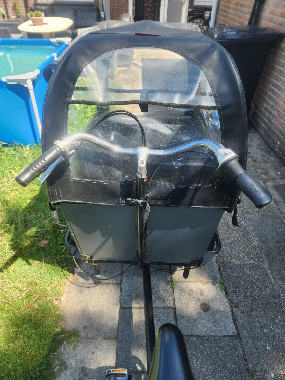 Stevige bakfiets met huif en kinderzitje - remkabel defect, Ophalen of Verzenden, Gebruikt, 4 kinderen of meer, Huif