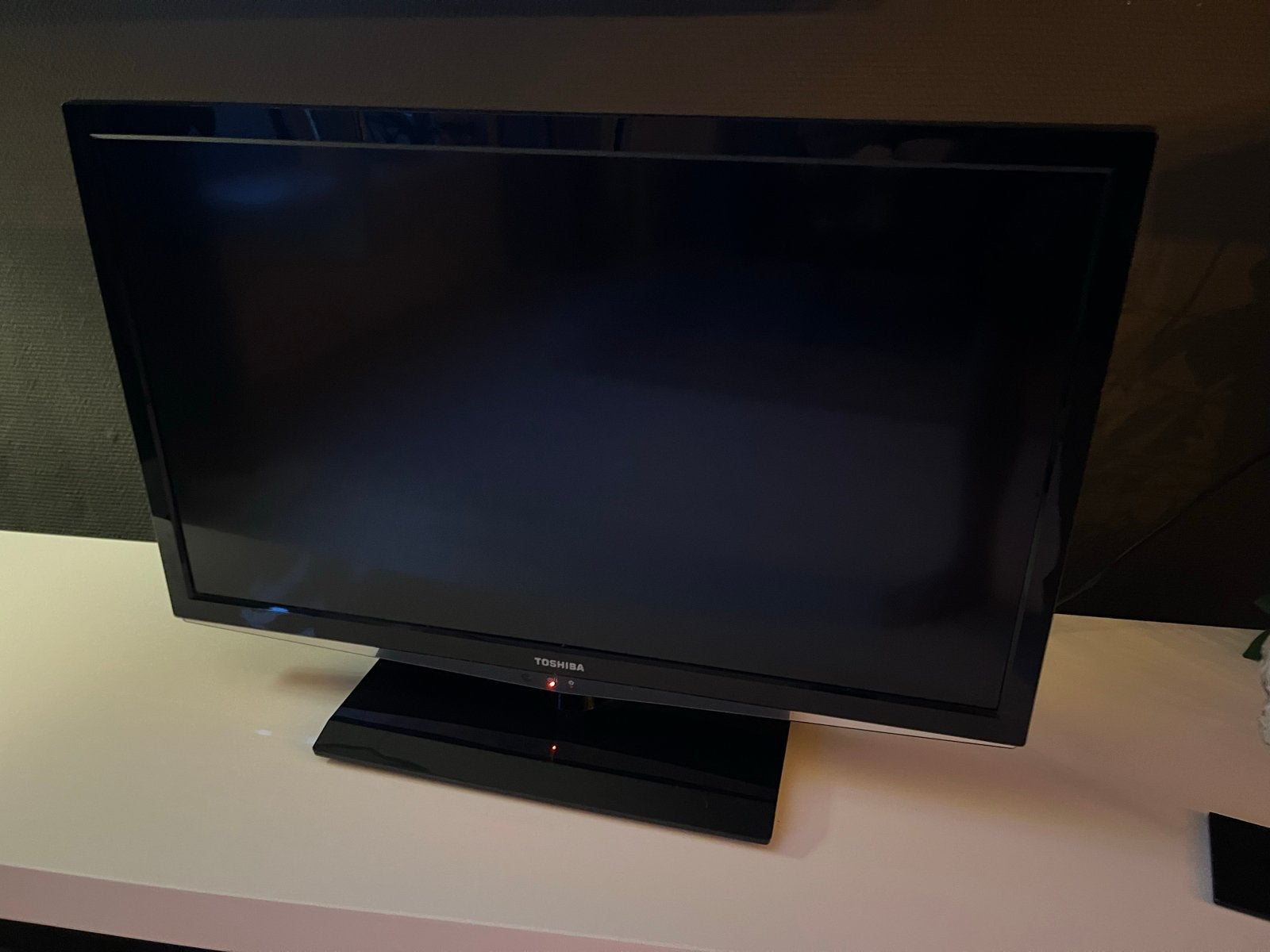 Toshiba LCD TV - 80 tot 100 cm - Gebruikt, Audio, Tv en Foto, Ophalen, 50 Hz, 80 tot 100 cm, Gebruikt