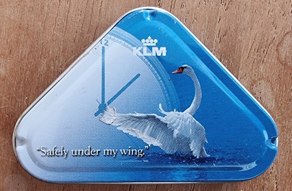 Prachtig KLM-blikje met zwaan uit 2002 - logo KLM - IZGST, Ophalen of Verzenden, Zo goed als nieuw, Overige typen