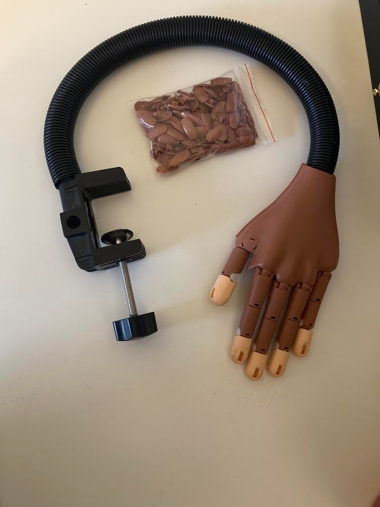 Oefenhand met nagels, Ophalen, Zo goed als nieuw, Persoonlijke verzorging