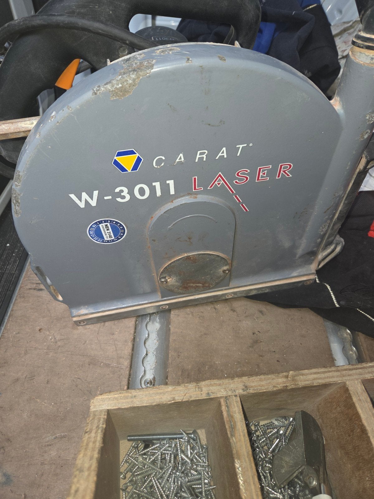 Carat W-3011 Laser Zaagmachine, Ophalen, Gebruikt