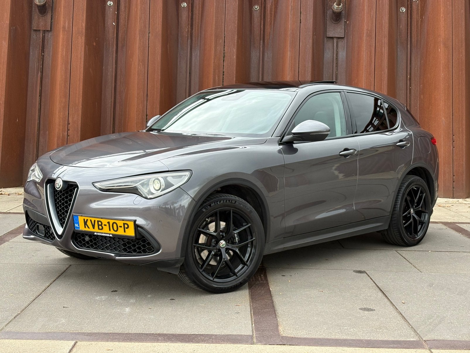 Alfa Romeo Stelvio 2.0 T 280PK Q4 | Pano | Memory | Leer, Auto's, Automaat, 1995 cc, Zwart, 4 cilinders