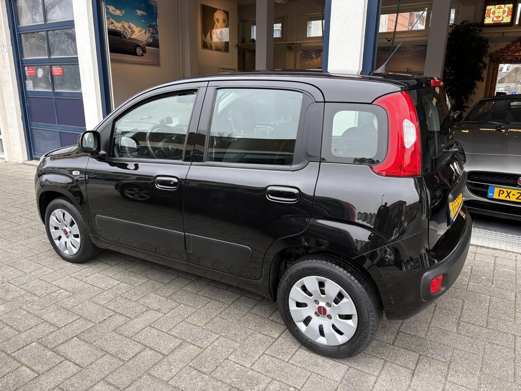 Fiat Panda 0.9 TwinAir Lounge NL AUTO/NAP/NW APK/AIRCO, Voorwielaandrijving, Gebruikt, Panda, Origineel Nederlands